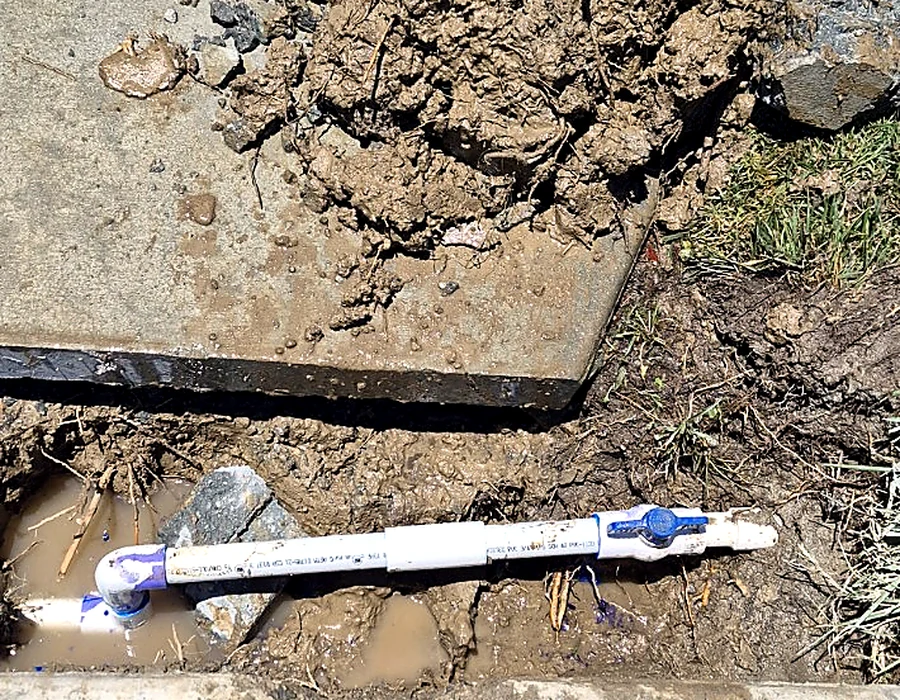 Underground irrigation line repair