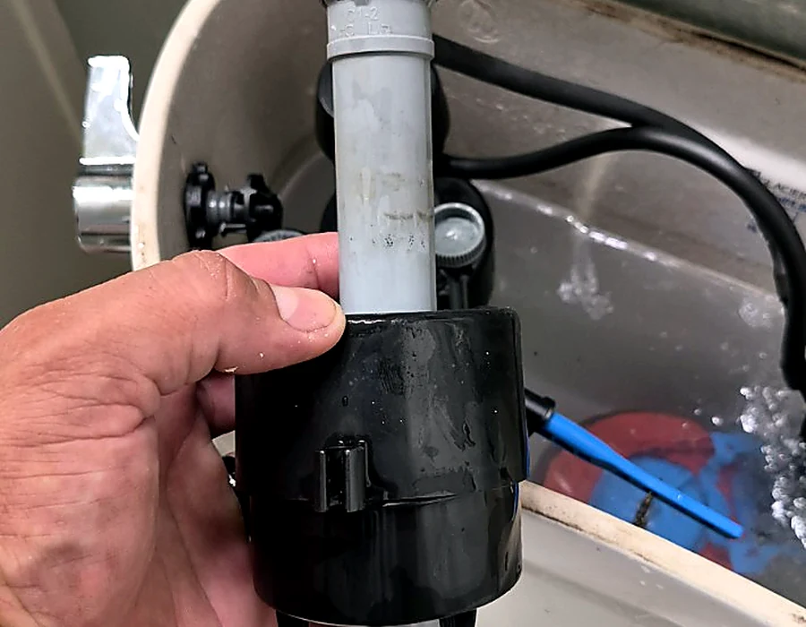 Toilet tank repair components